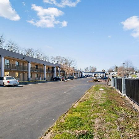 Hotel O Columbia Downtown Near I-65 מראה חיצוני תמונה
