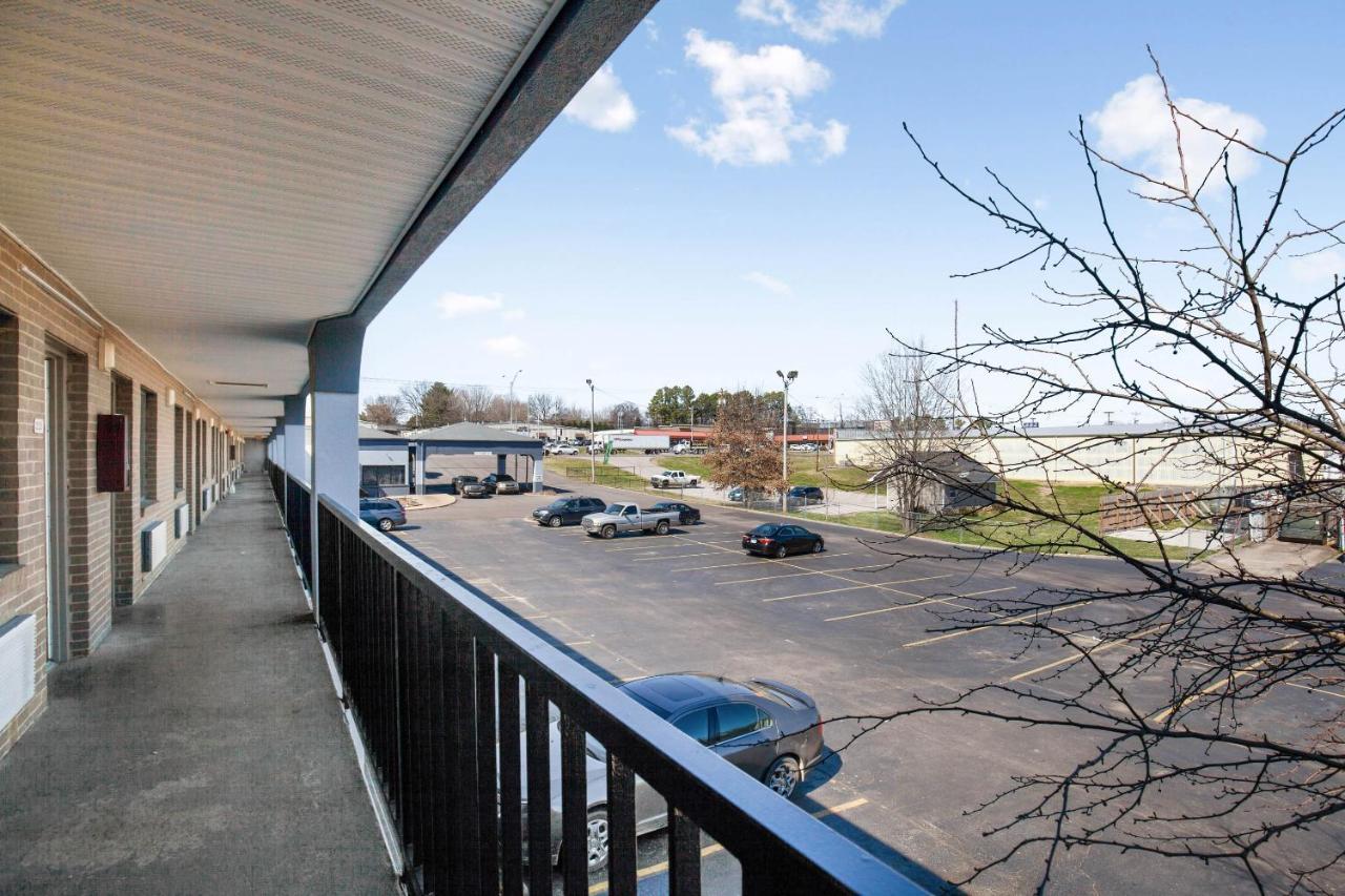 Hotel O Columbia Downtown Near I-65 מראה חיצוני תמונה